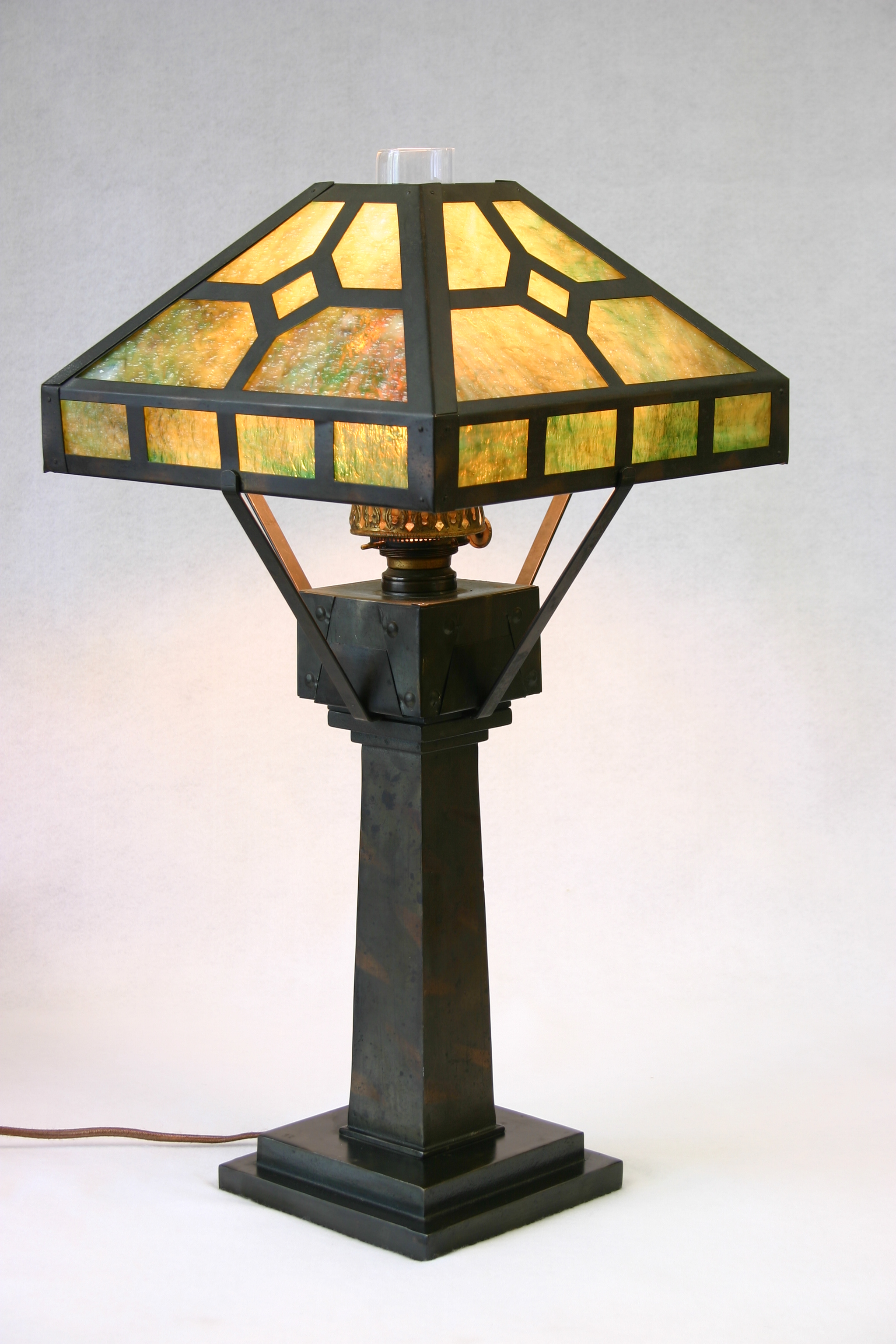 Lamps And Fixtures Mr Fix It Brass Colored Glass Lamp
